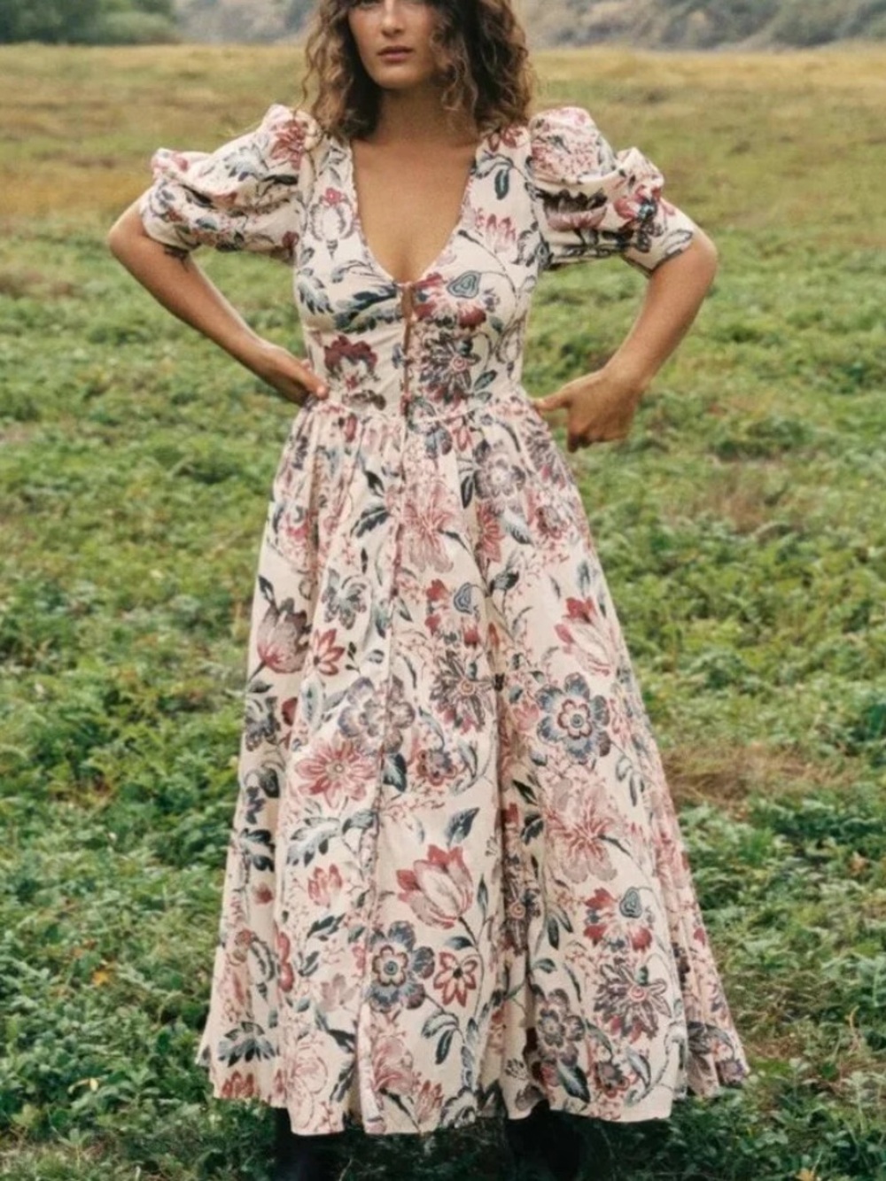Floral Puff-Sleeve Maxi Dress in Cream and Blush
